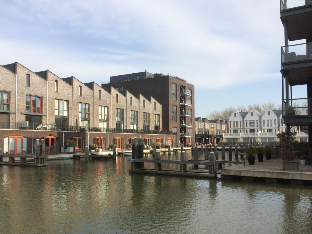 Haventje bij het Koningin Emmahof in IJsselstein Haventje bij het Koningin Emmahof in IJsselstein