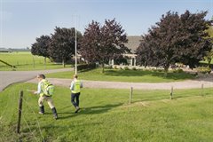 Inspectie van de Lekdijk door de leden van het dijkleger