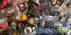 Plastic flesjes